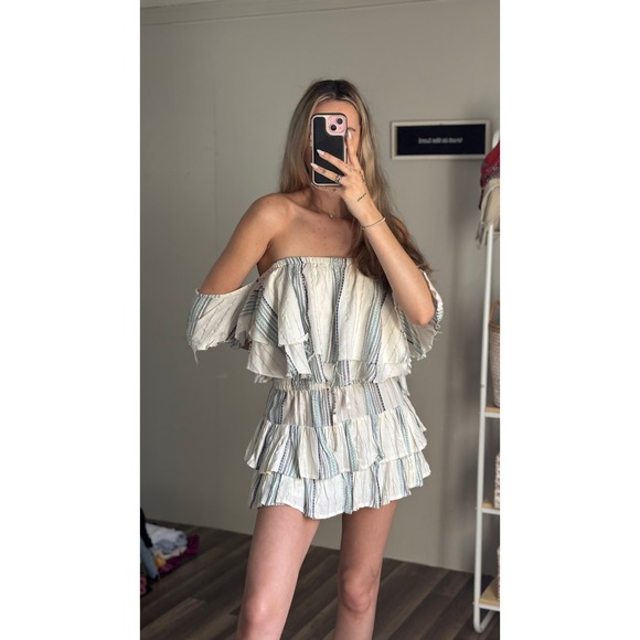 0140. NWT Pookie & Sebastian Ruffle Tiered Off Shoulder Two Piece Set - Picture 1 of 12